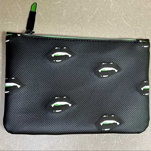 Fang Ipsy Bag - Picture 1 of 3